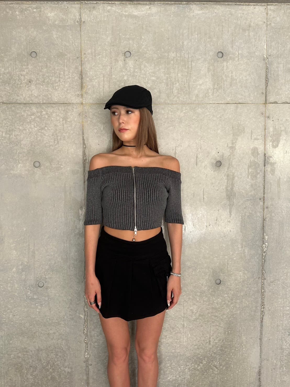 ZIPニットオフショルトップ–